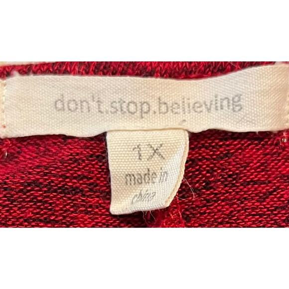 DON’T STOP BELIEVING LONG DOLMAN SLEEVE TOP, WOMENS, 1X-VARIEGATED RED, RND NECK - Picture 9 of 11